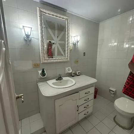Apto Vacacional El Laguito - Edificio Gloria Apartamento Cartagena