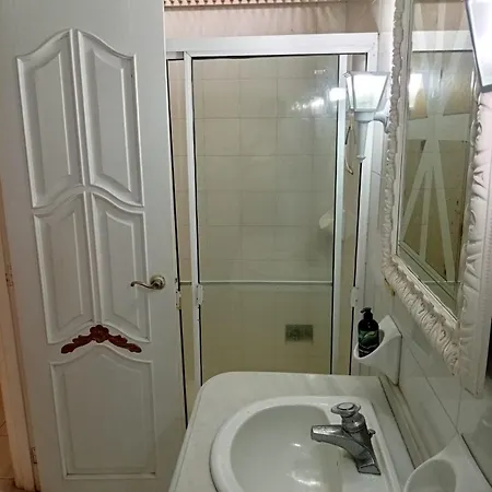 Apto Vacacional El Laguito - Edificio Gloria Apartamento Cartagena
